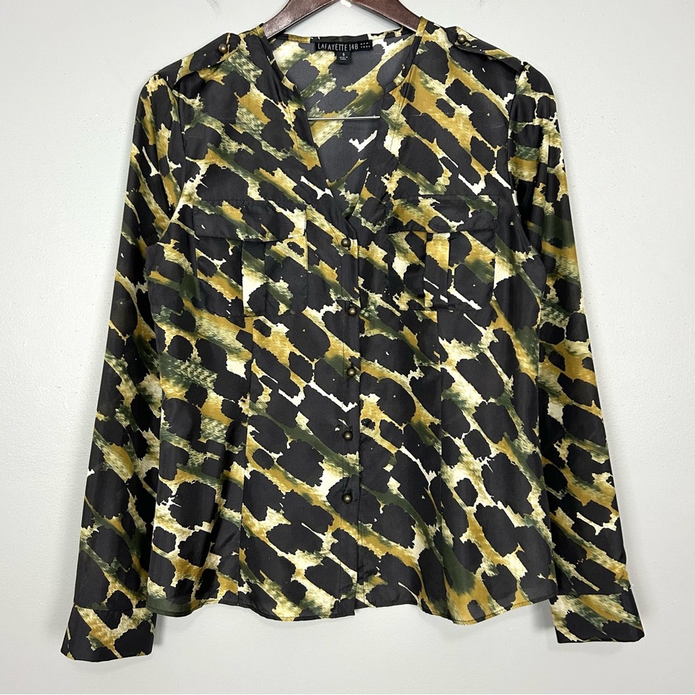 Lafayette 148 Silk Button Front Blouse Women’s Size 6 Animal Print Epaulettes
